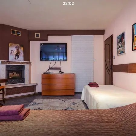 Downtown Maisonette 公寓 *